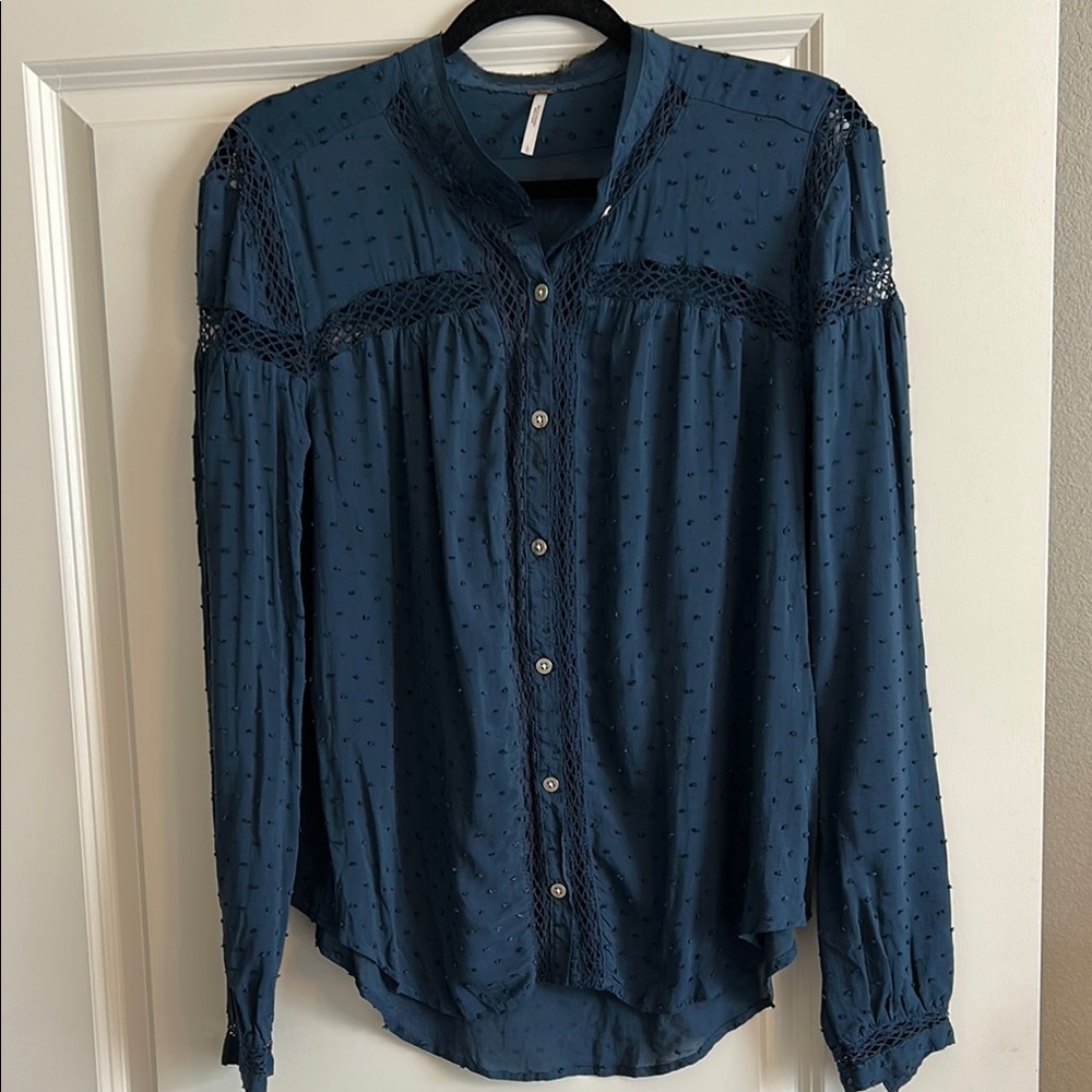 NWOT FREE PEOPLE DARK TEAL DETAILED TOP